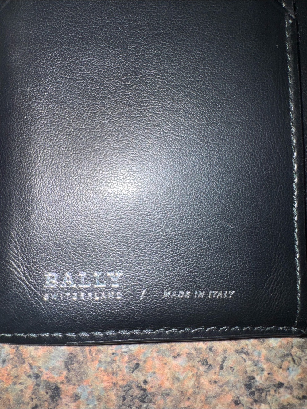 Bally heritage, "Stamps" Leather Continental Long Wallet EUC authentic - Picture 4 of 8